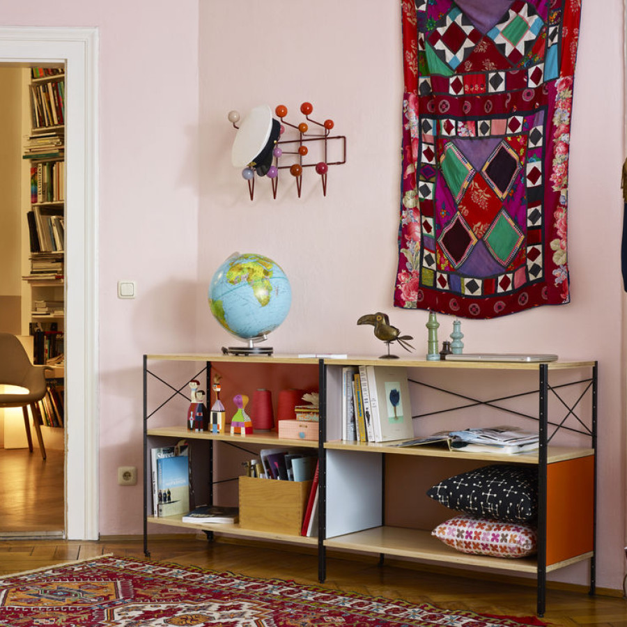 Eames Storage Unit ESU Hang it all Organic Chair 175176 preview